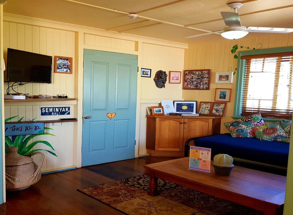 Tropic Days Boutique Hostel 케언스 외부 사진